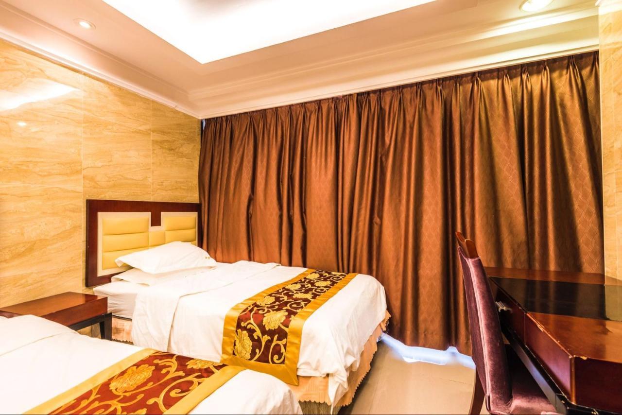 Grand Continental Apartment Guangzhou Exteriör bild